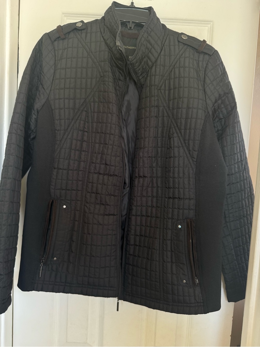 Weatherproof Black Quilted Lightweight Jacket